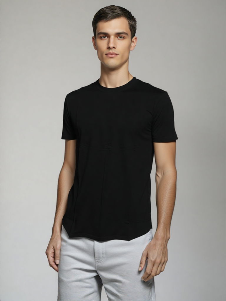 T-shirt nera